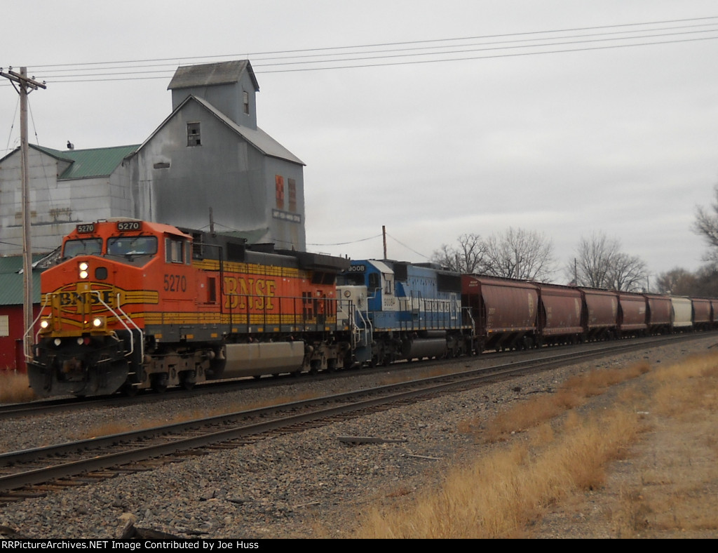 BNSF 5270 East